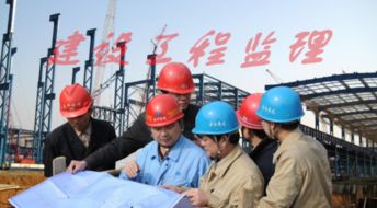 建設工程施工中工人傷亡，監(jiān)理單位應承擔哪些責任？